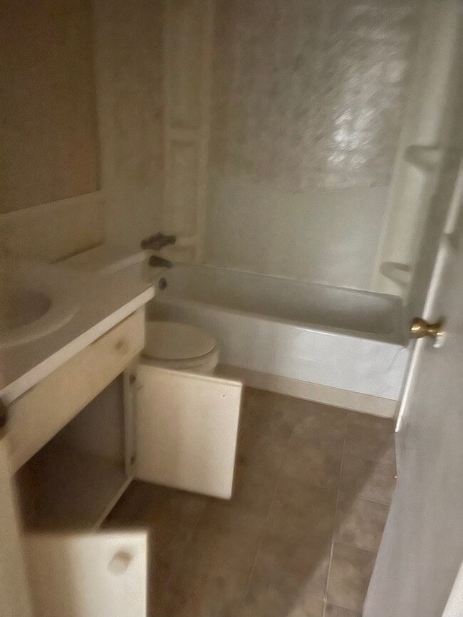 1804 Byrne Ave Unit 4