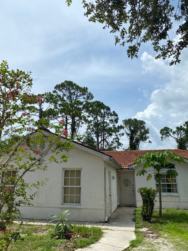 Photo - 11812 D Allyon Dr House