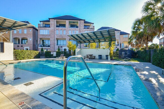 Photo - 6125 Cottage Grove Lake Dr