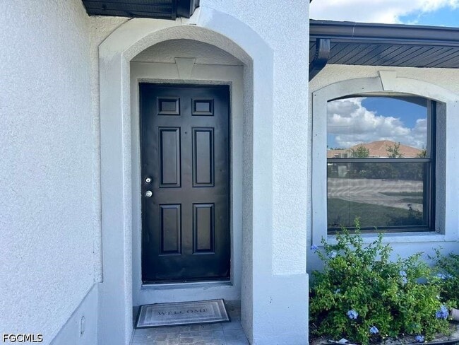 Photo - 715 SE 24th Ave