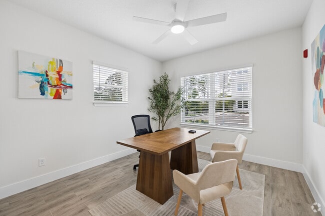 2BR, 2BA - 1,100SF - Bedroom
