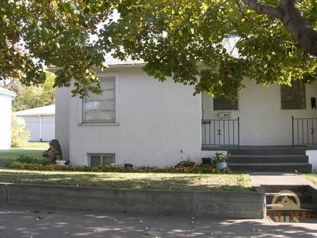 Building Photo - 302 N 5th St Unit 302 N 5th
