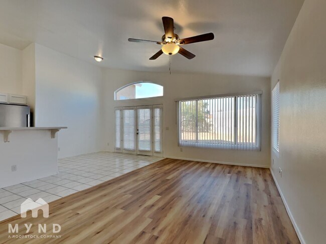 Photo - 4708 N 89th Dr