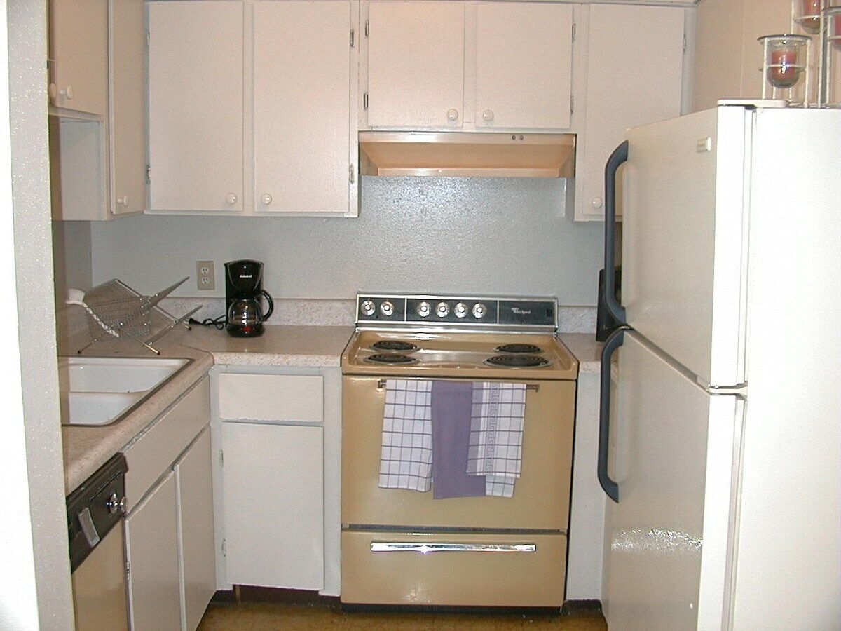 Photo - 1222 Giles Rd