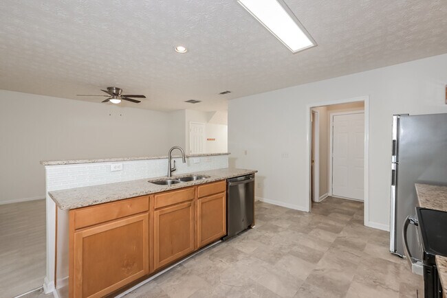 Photo - 336 Parkview Manor Dr Casa