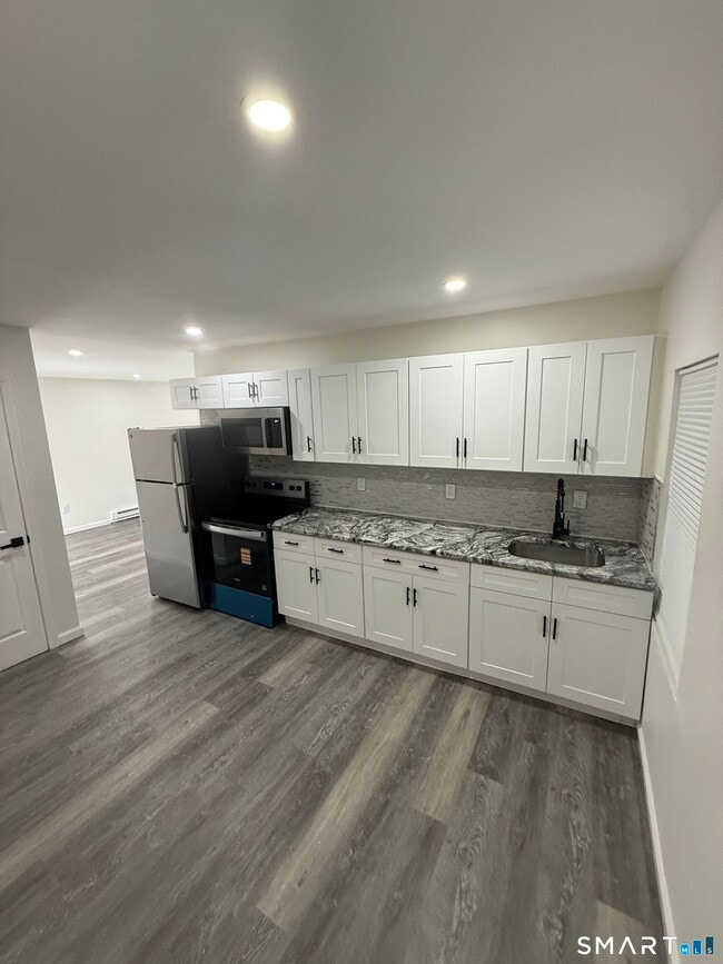 Photo - 38 New Haven Ave