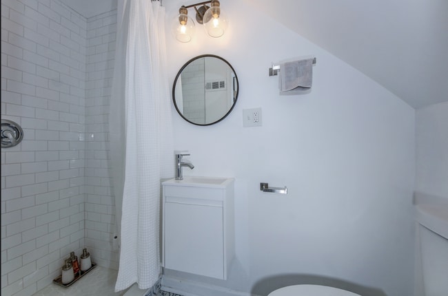 Baño - 5403 Chillum Pl NE Unidad 5403