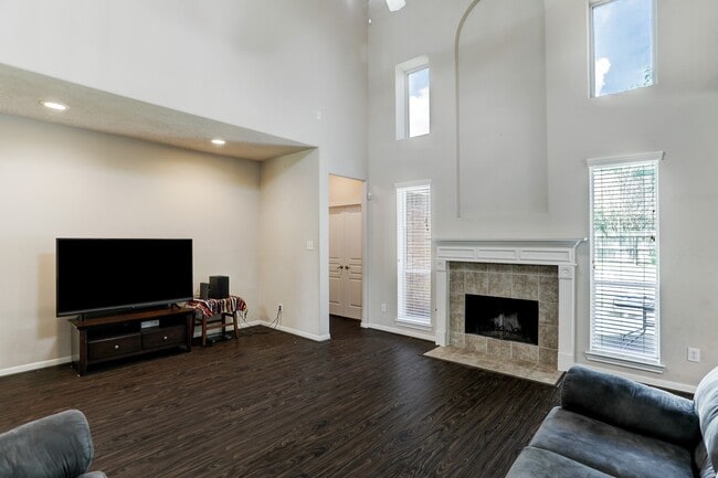 Photo - 2181 Brittany Colony Dr