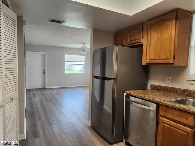 Photo - 112 SE 12th Terrace