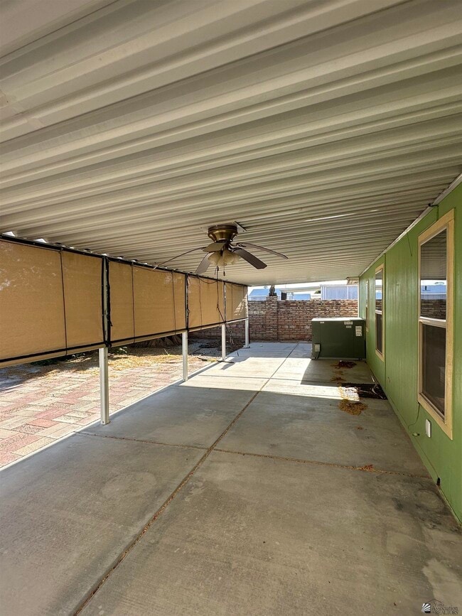 Photo - 13229 E 48th Dr