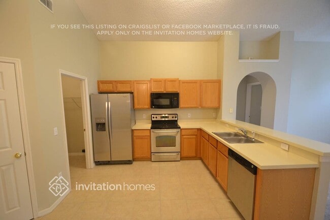 Photo - 2773 Aragon Terrace