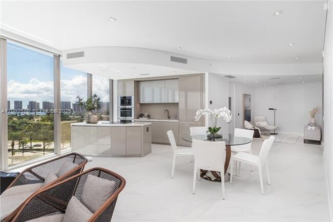 Photo - 18975 Collins Ave Unit 18975 Collins Ave # 504