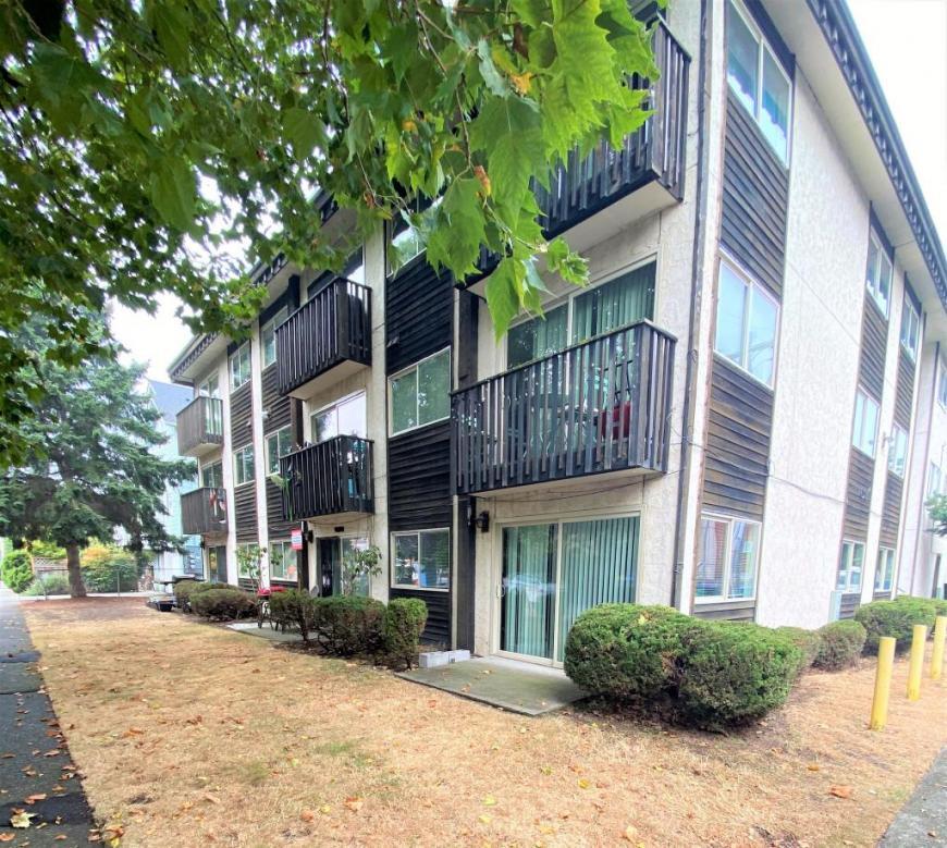 1 bedroom in Seattle WA 98116 - 1 bedroom in Seattle WA 98116 Condo Unit 6014 SW Stevens St - 1 BD