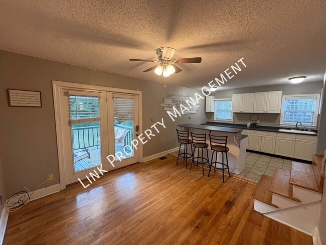 106 S Germantown Rd