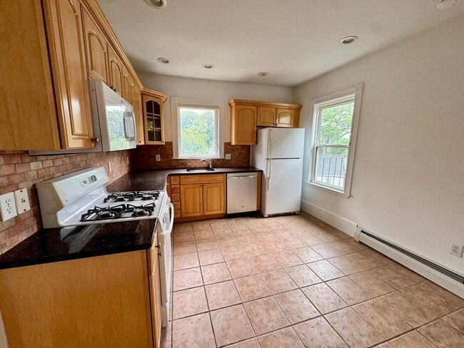 145 Lagrange St Unit 1
