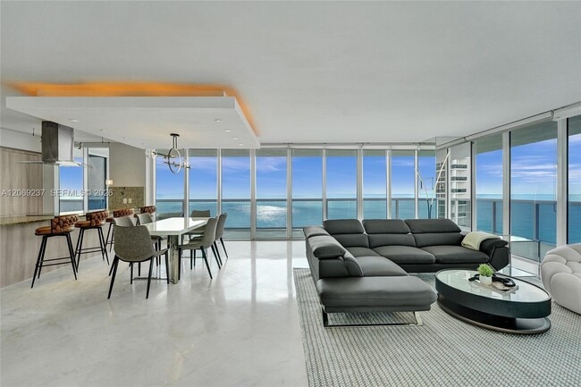 Building Photo - 1830 S Ocean Dr Unit 1502