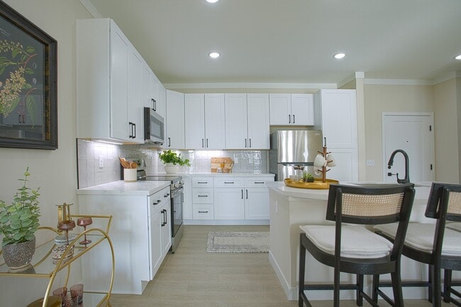 Relay 129 Apartments & Townhomes