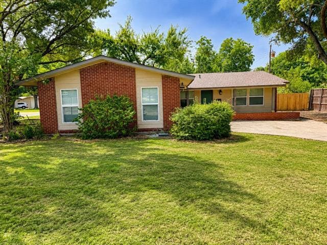 Photo - 901 Melrose Dr