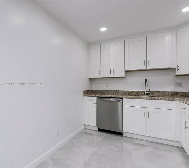 Photo - 2500 Parkview Dr Unit 1705