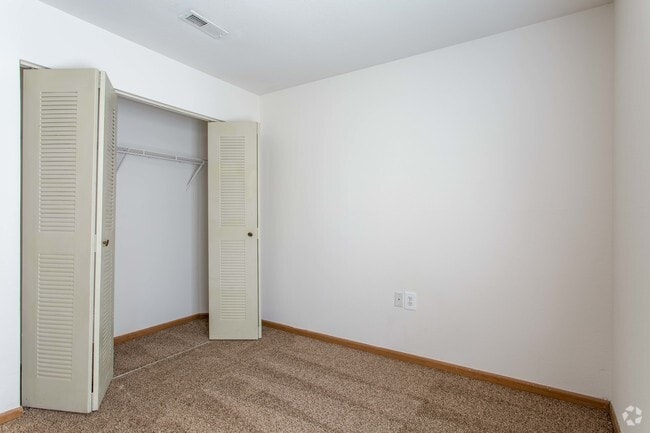 2 Bed/ 2 Bath