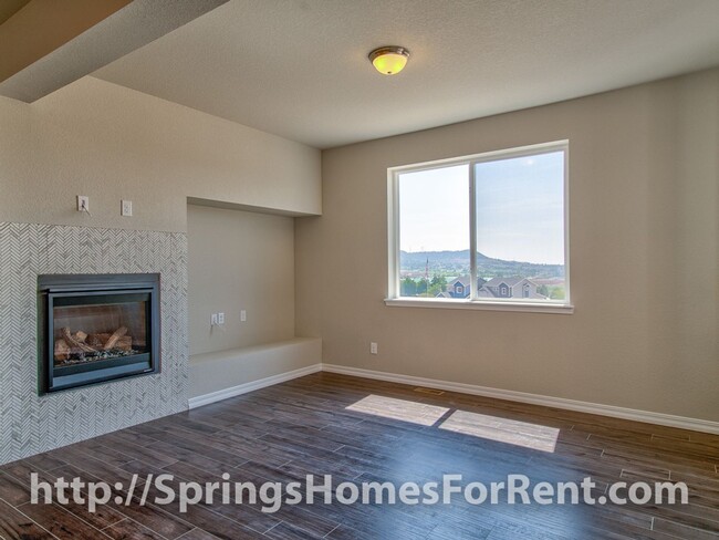 Photo - Rockrimmon Townhouse with Two Car Garage