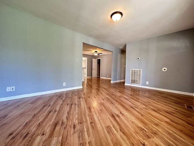 Photo - 496 Louisiana Ave