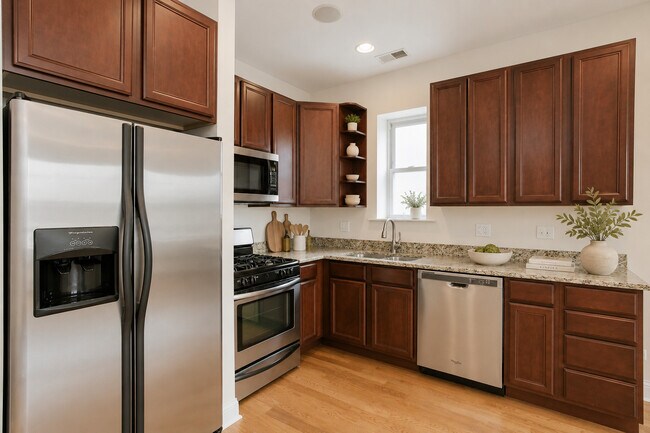 Photo - 6150 N Ravenswood Ave Unit 4