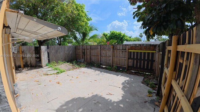 Photo - 5400 SW 36th St Unit 1