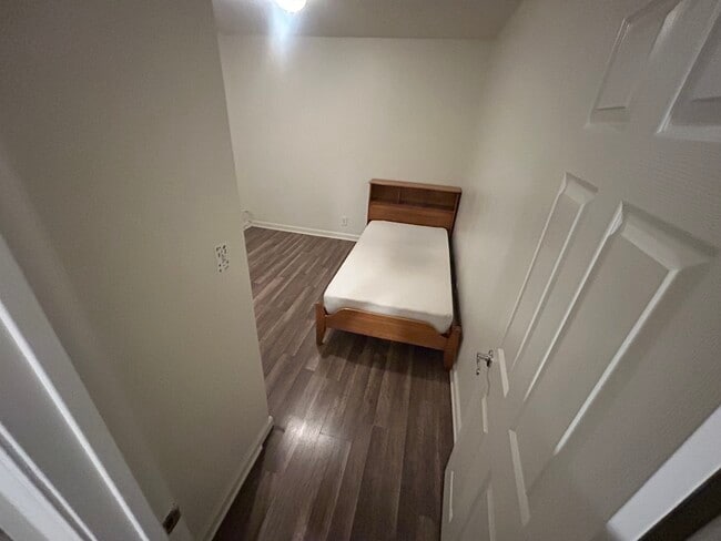 Photo - Triplex