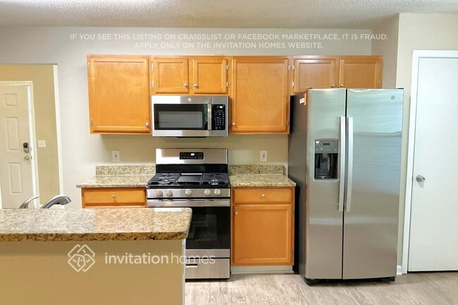 Photo - 1830 Killarney Dr SW