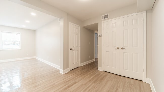 Crystal Heights Apartments