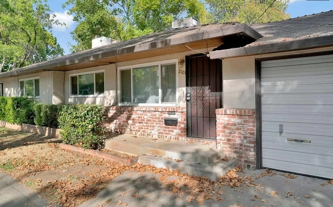 Photo - 2101 39th St Casa