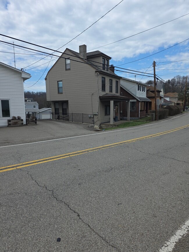 Photo - 2411 Mount Troy Rd Unit 2411 Mt. Troy Road, 2nd