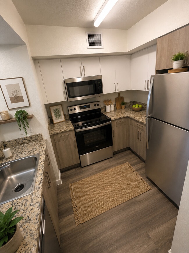 2BD, 1BA - 805 SF - Kitchen