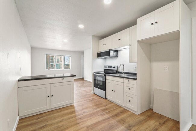 881 Janesville St, Oregon, WI 53575
