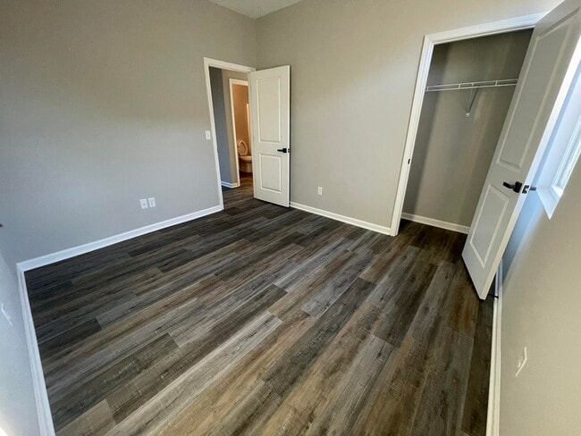 Photo - 104 Sidewinder Dr