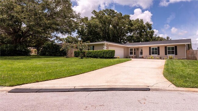 Photo - 1840 Palmcrest Ln