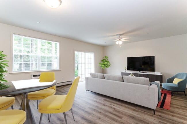 Photo - Medford Pond