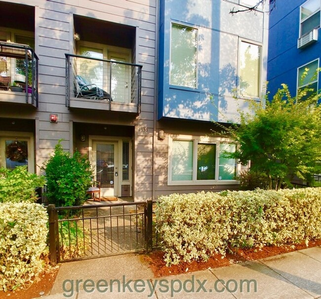 Building Photo - Awesome 1-bedroom condo near the heart of historic St. John's