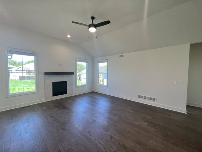 Photo - 1303 SW Heartwood Dr