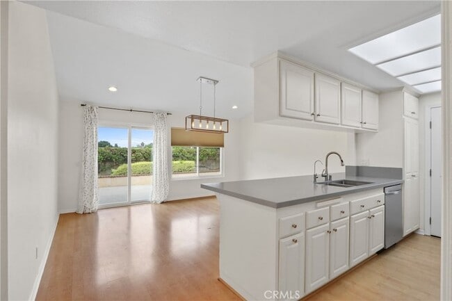 Photo - 1251 N Emogene St