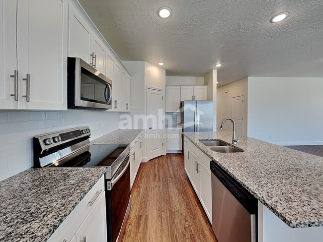 Photo - 1273 N Rickshaw Ln