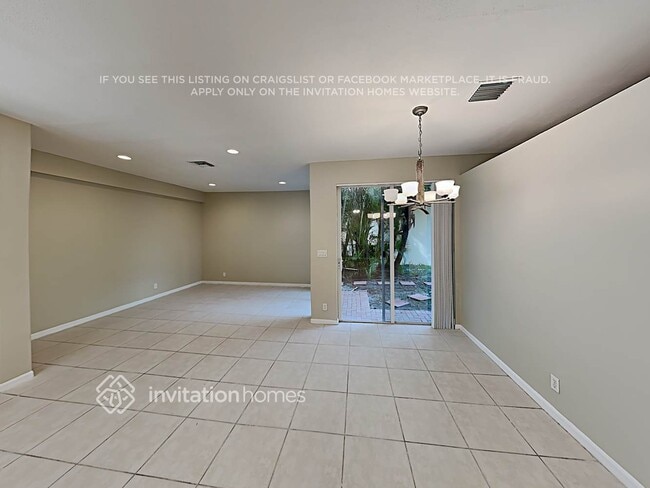 Photo - 5821 NW 122nd Way