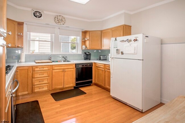 Photo - 13 S Baltimore Ave