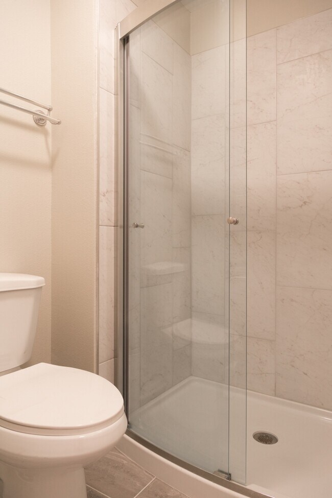 2800 Kalmia Ave Unit B306