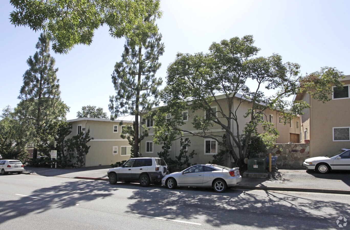Photo - Woodside West Apartments