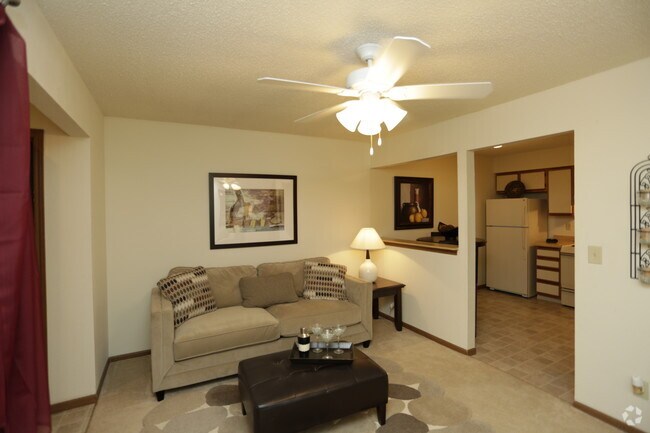 1BR, 1BA - #205 - Deerfield Apartments