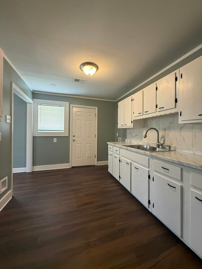 Photo - 3613 Ladue St