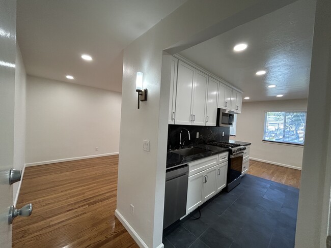 Entrance to Apartment - 2235 Bonar St Rental