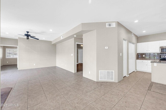 Photo - 11333 N 92nd St Unit 1034